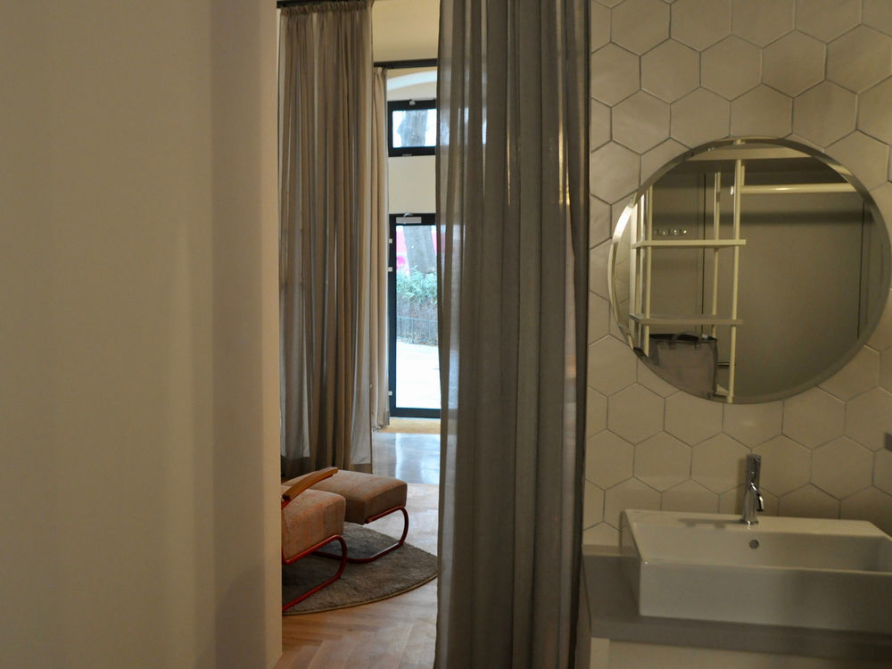 Graetzlhotel Karmelitermarkt Вена Экстерьер фото